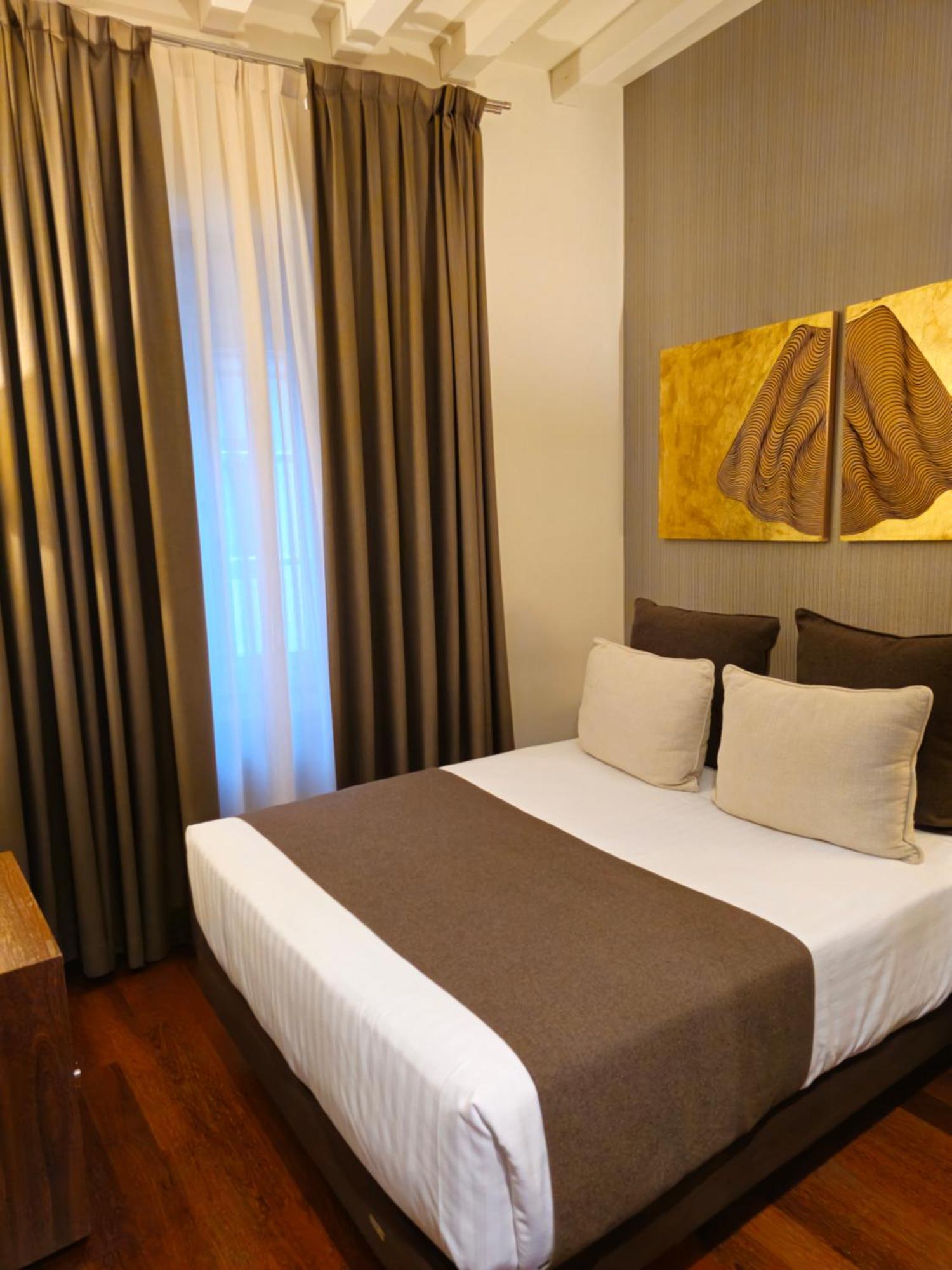 Carris Casa De La Troya Otel Santiago de Compostela Dış mekan fotoğraf