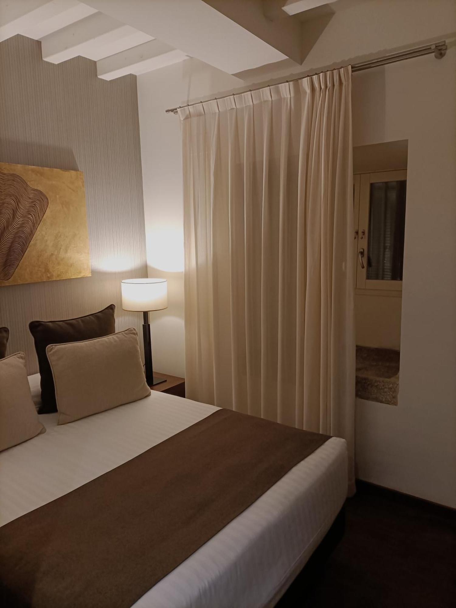 Carris Casa De La Troya Otel Santiago de Compostela Dış mekan fotoğraf